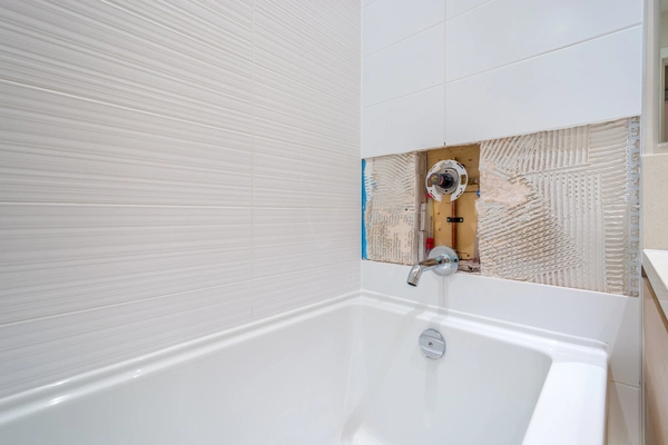 How Do You Reglaze a Bathtub Perris CA